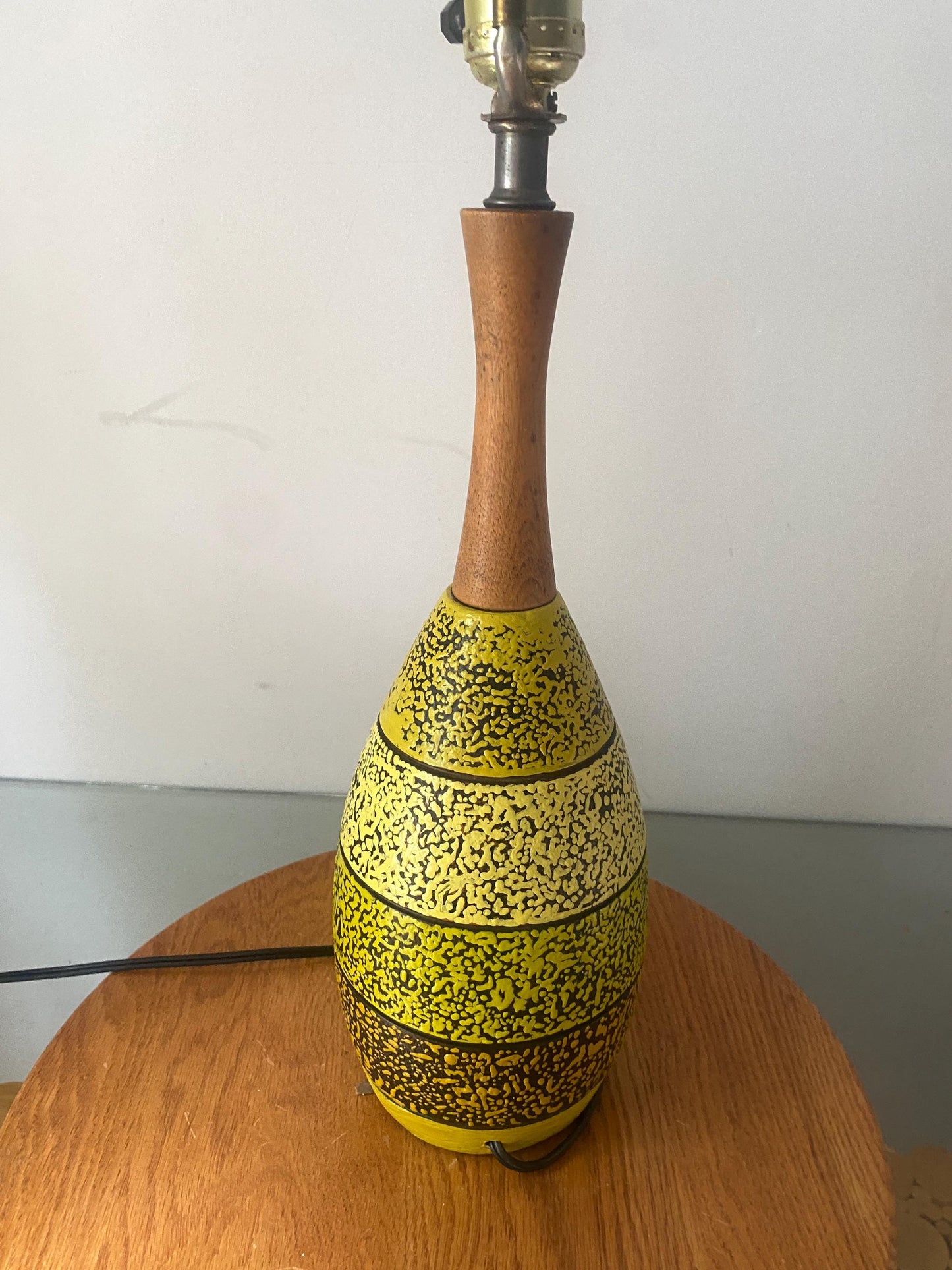 MCM Freshly Painted Yellow Chalkware Table Lamp with Wood Neck No Shade