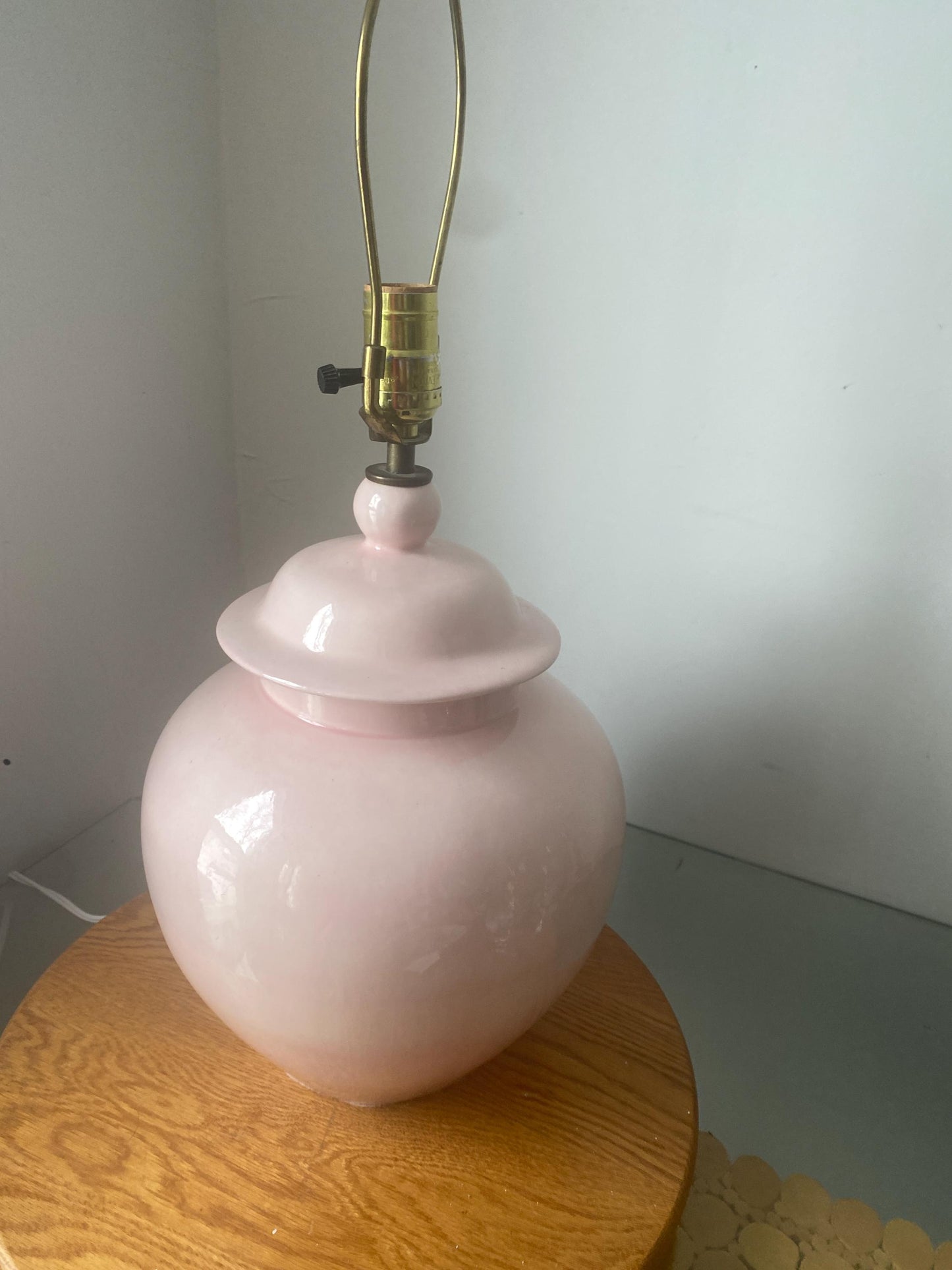 Retro Medium Soft Pink Ceramic Ginger Jar Table Lamp No Shade