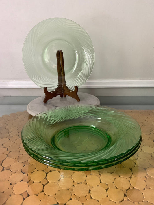 Set of 4 Large Pyrex//Corelle Festiva Spring Green Dinner Plates