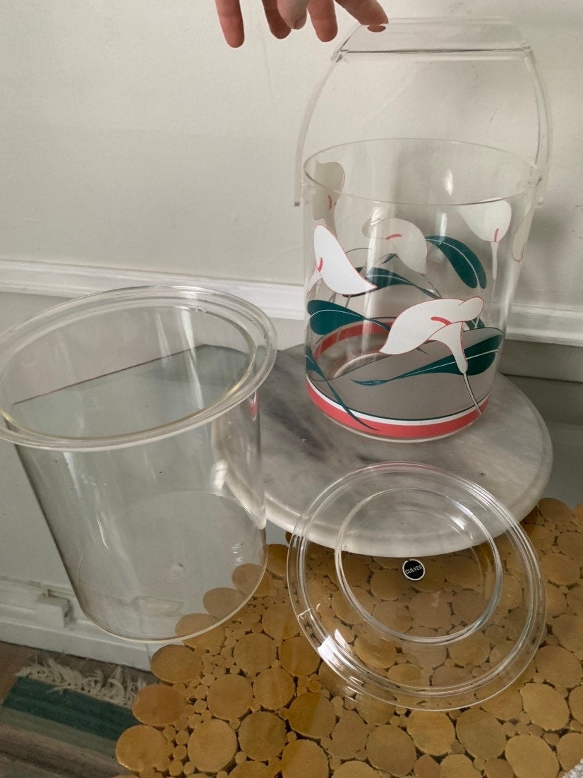 Retro Clear Acrylic Lily Culver Ice Bucket