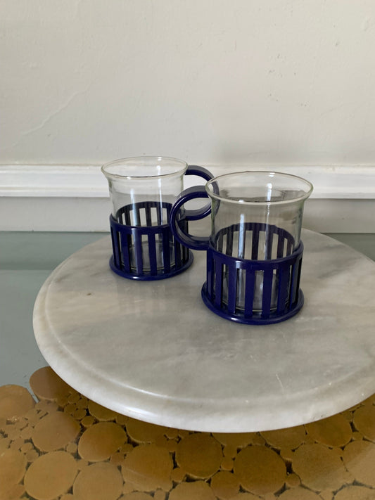 Retro Set of 2 Clear Glass Mugs with Deep Blue Plastic Handle