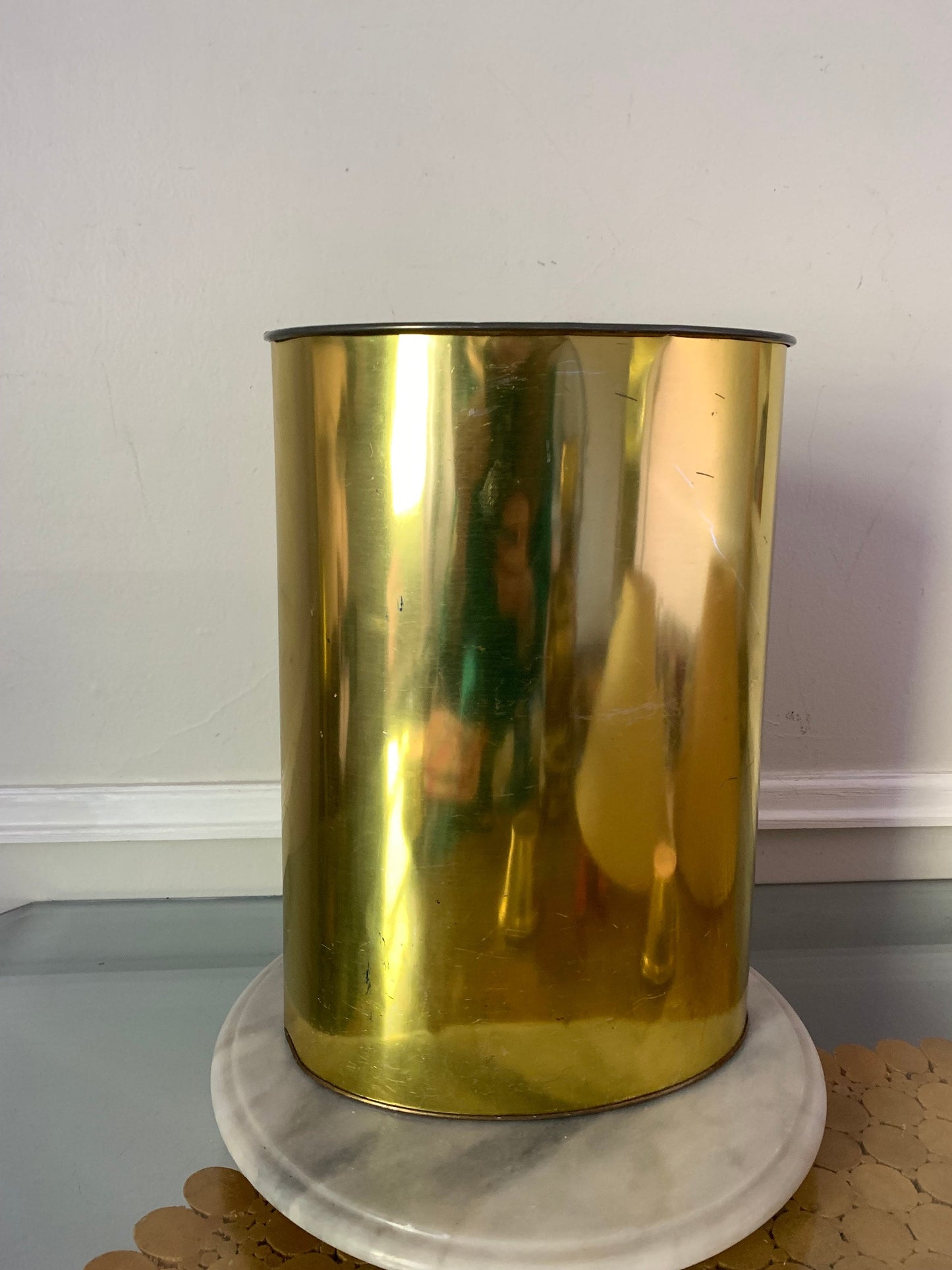 Vintage Jerywil Products Black and Gold Metal Waste Paper Basket made by Leipzig and Lippe Inc Made in USA