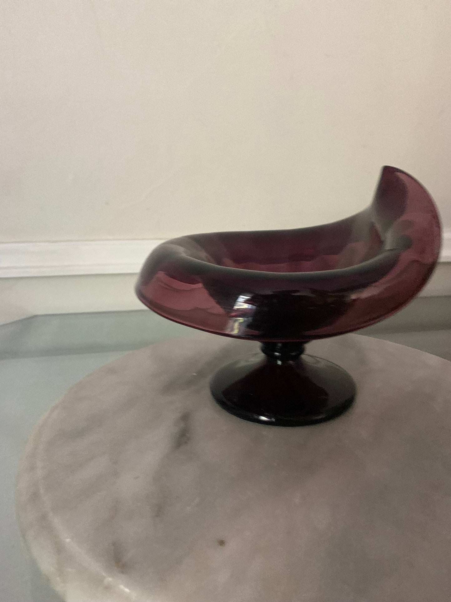 Vintage Purple Rolled Rim Art Glass Bowl