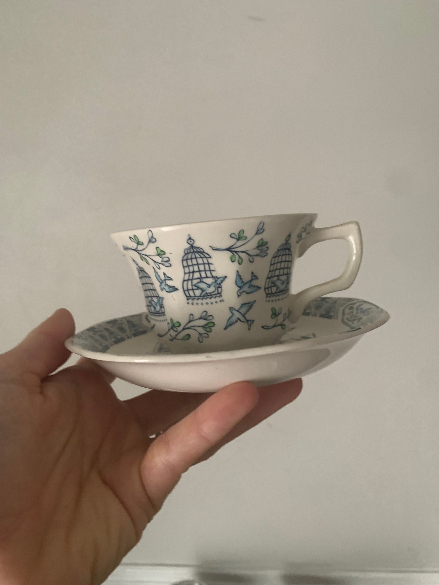 Set of 6 Vintage Adams Blue Chinoiserie Floral Bird Cages Khayyam Pattern Made in England