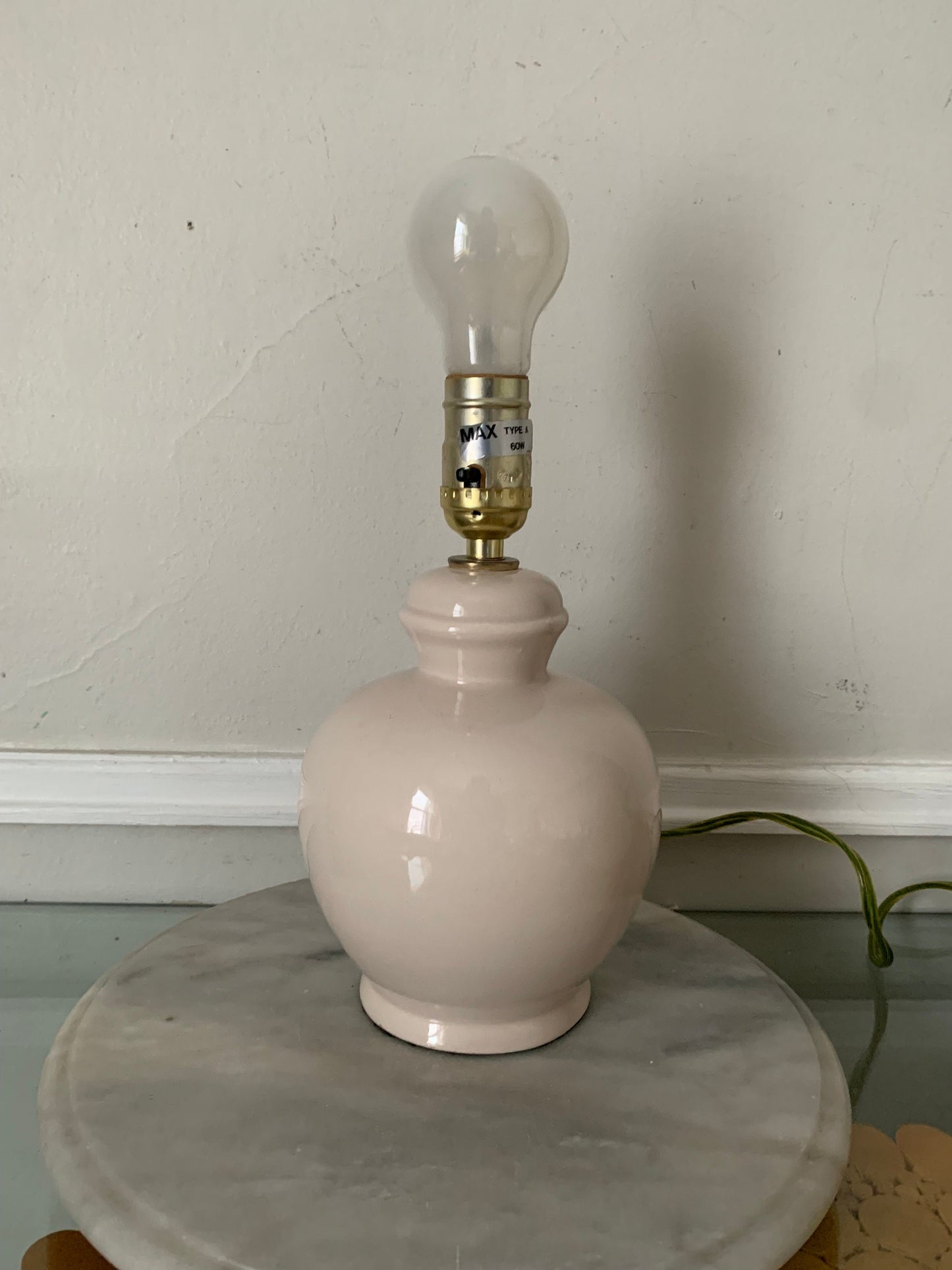 Small Retro Cream Ceramic Ginger Jar Lamp No Shade