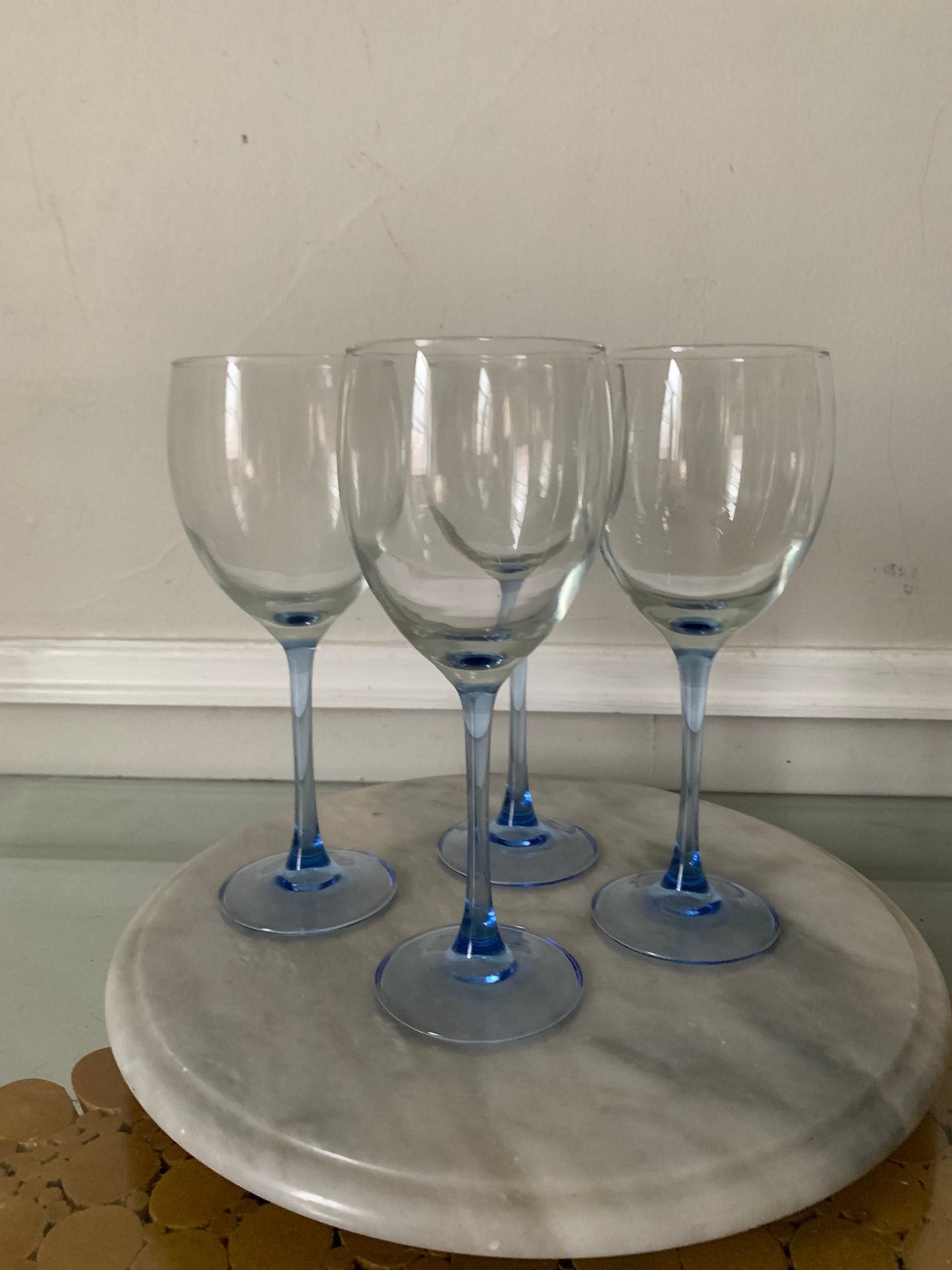 Set of 4 Retro White Wine Light Blue Stem Luminarc Wine Glasses Made in France