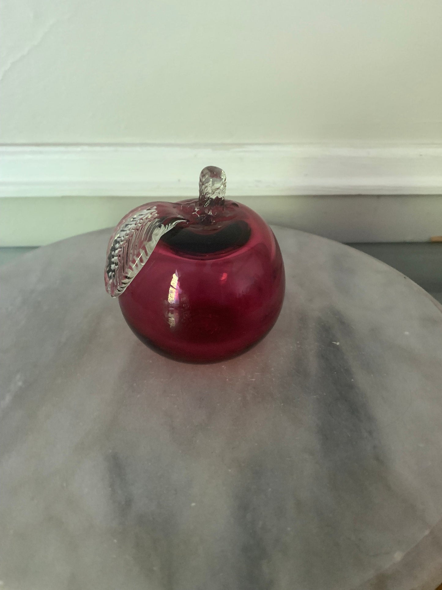 Vintage Rossi Pink Glass Apple