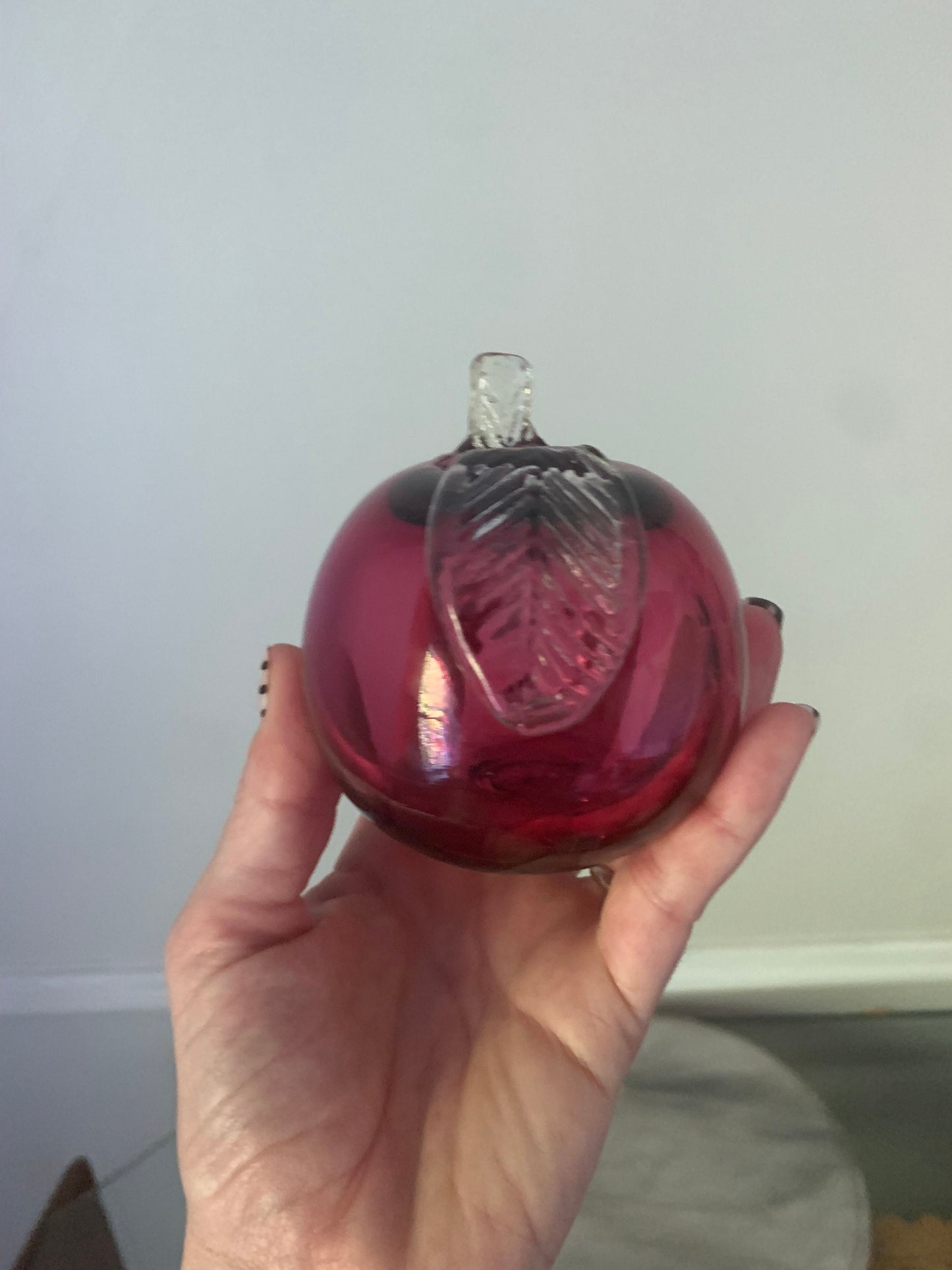Vintage Rossi Pink Glass Apple