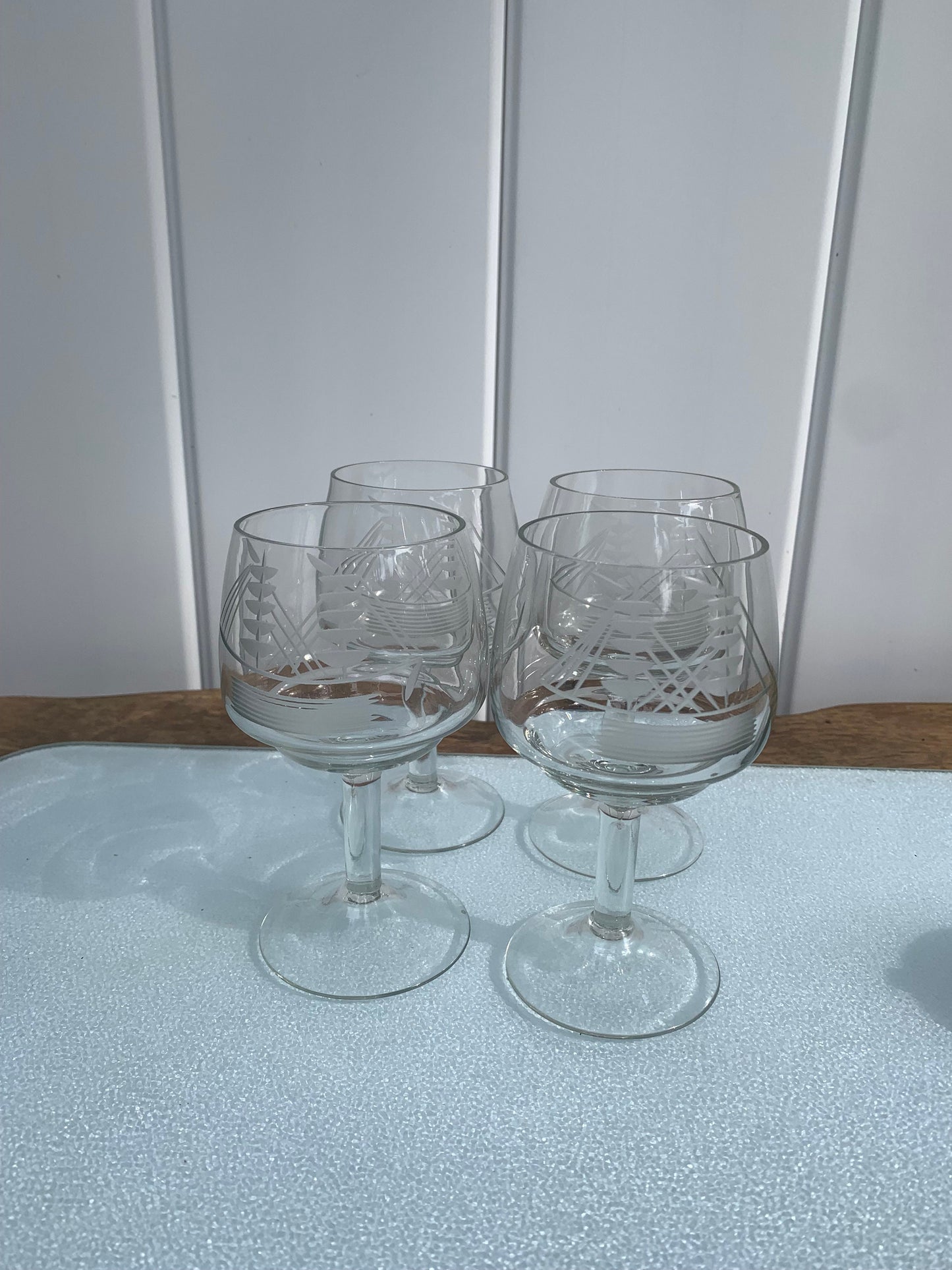 Vintage Set of 4 Etched Sailboat Wine Glasses