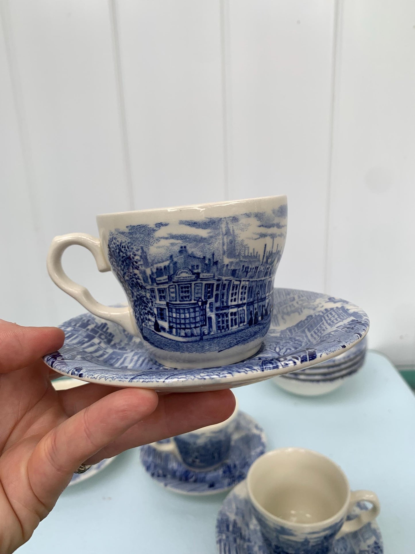 Set of 16 Vintage Classic Blue Transfer Ware Cup and Saucer Side Plate and Bowl Set