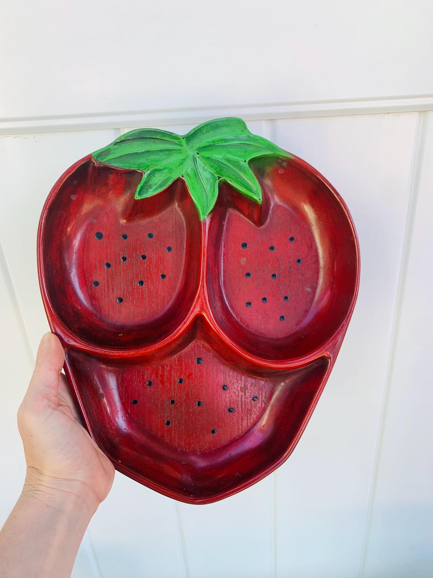 Vintage Lacquerware Divided Strawberry Plate
