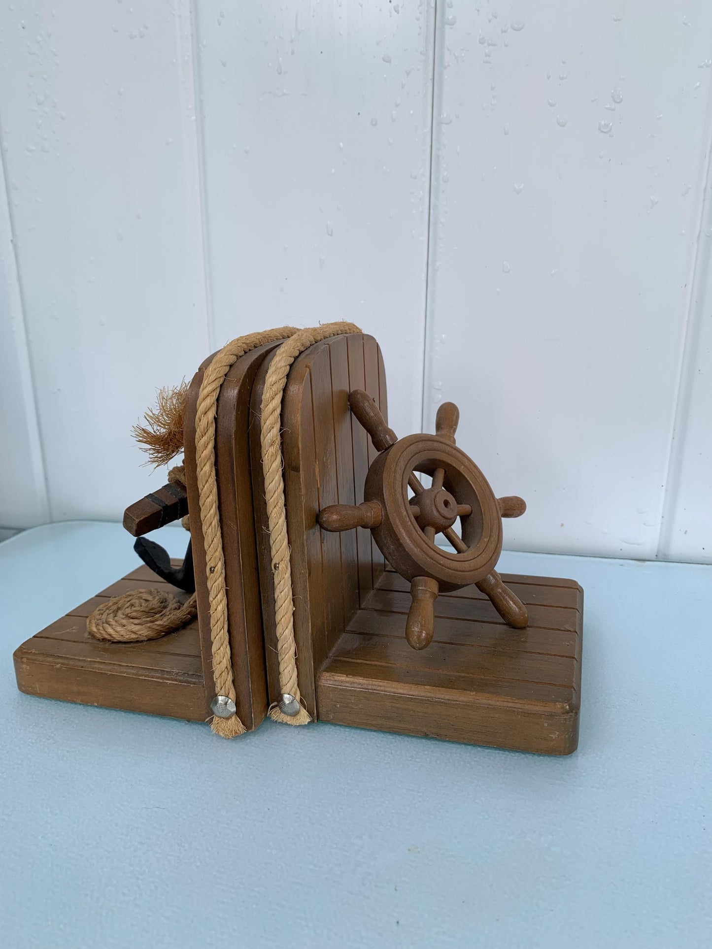 MCM Anchor & Ship Wheel Wooden Bookends