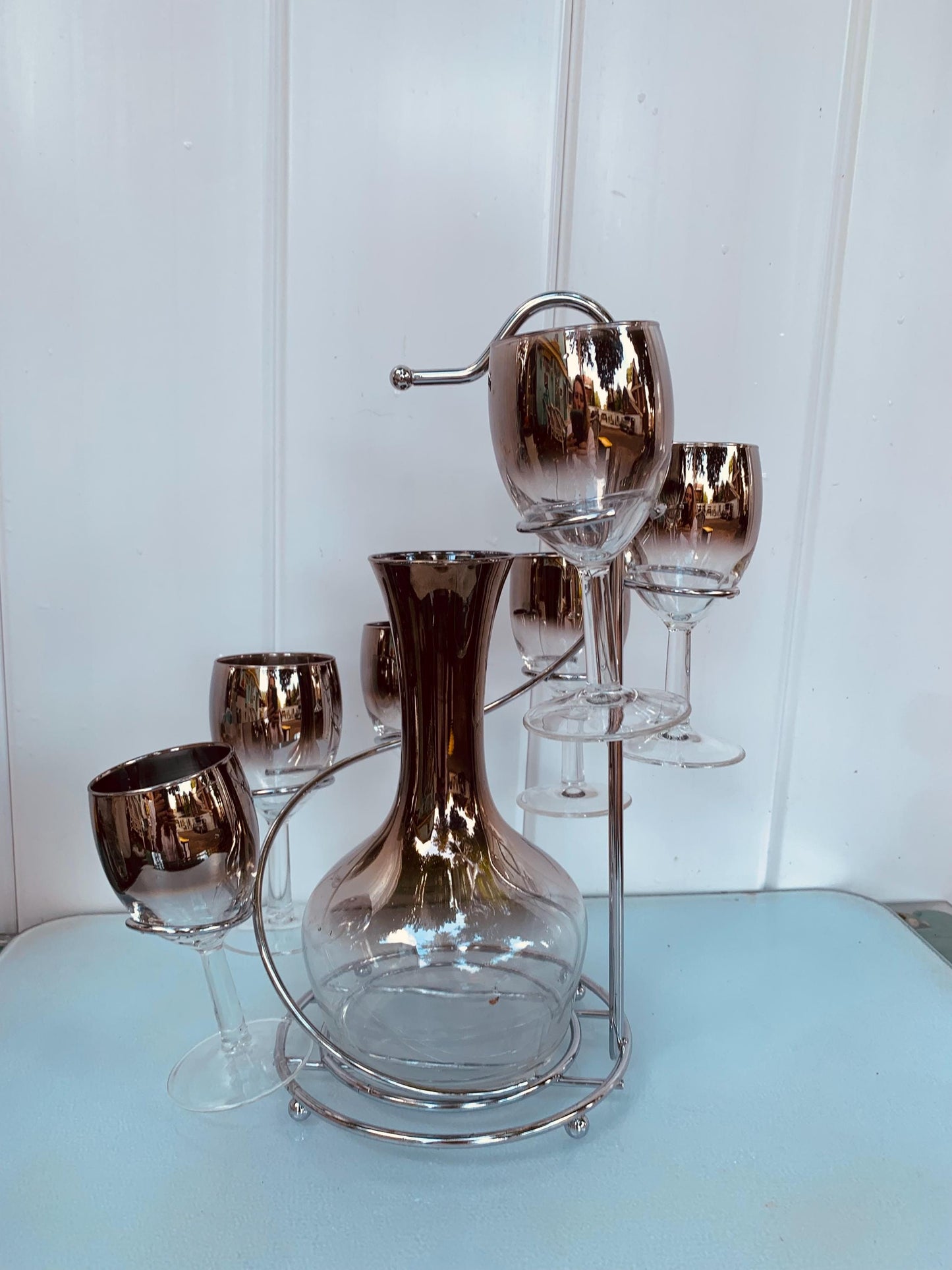 MCM Silver Fade Wine Glasses and Decanter set with Chrome Caddy