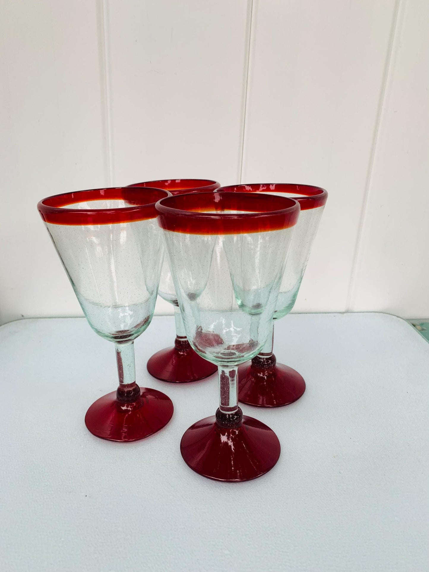 Retro Set of 4 Large Clear Glass and Red Rim Soda Glass Wine Glasses