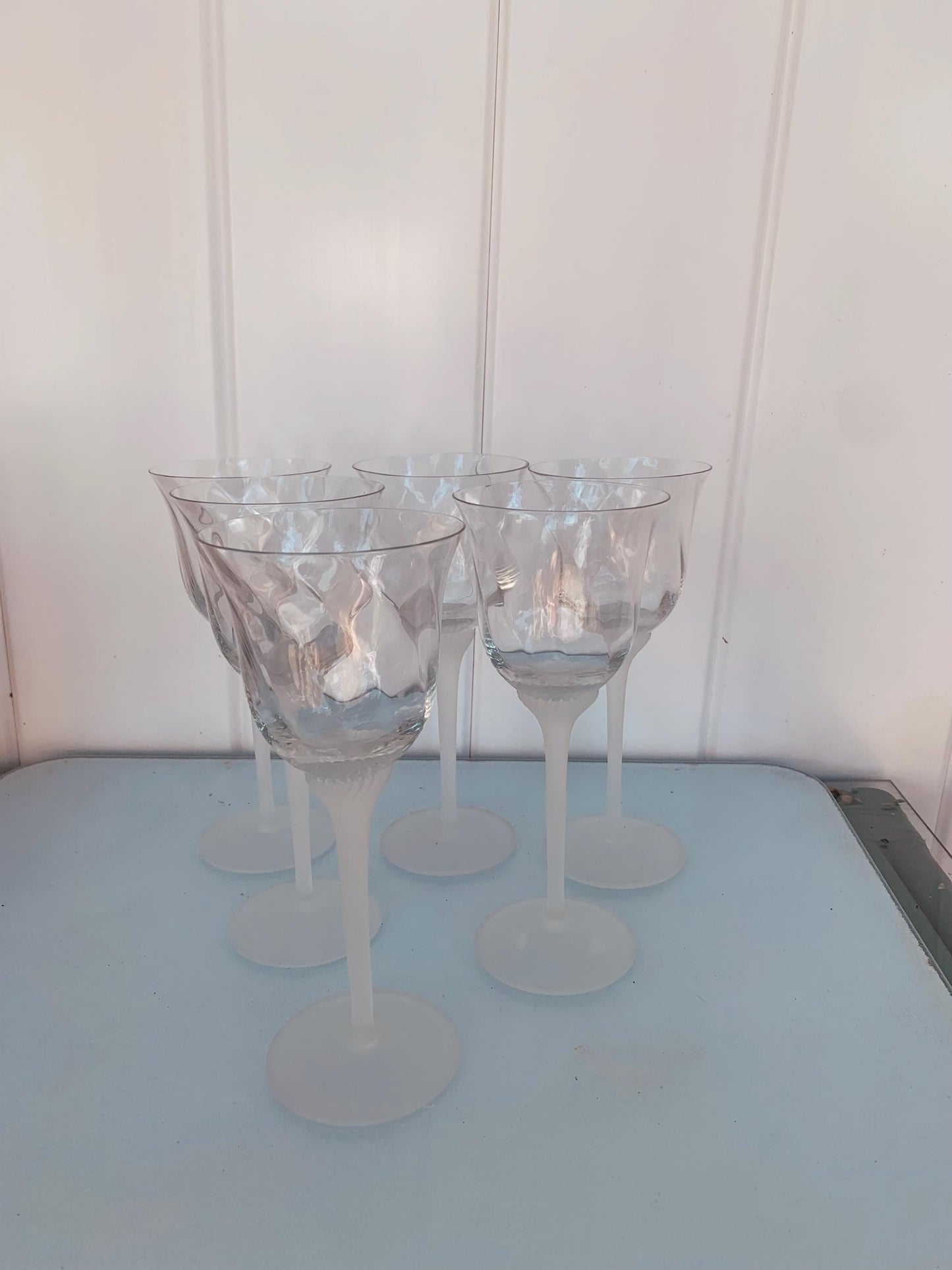 Retro Set of 6  Frosted Twisted Stem Wine Glasses