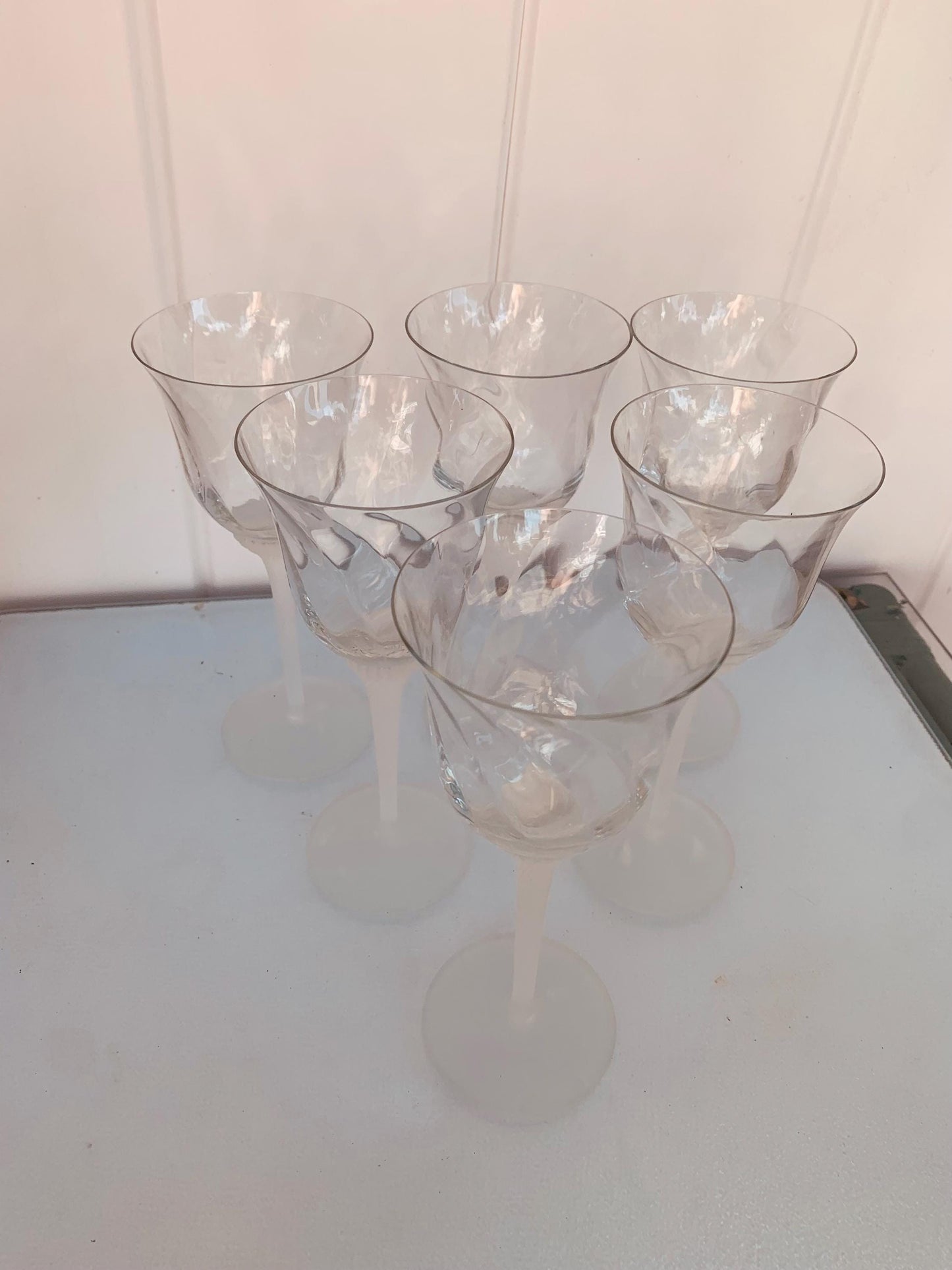Retro Set of 6  Frosted Twisted Stem Wine Glasses