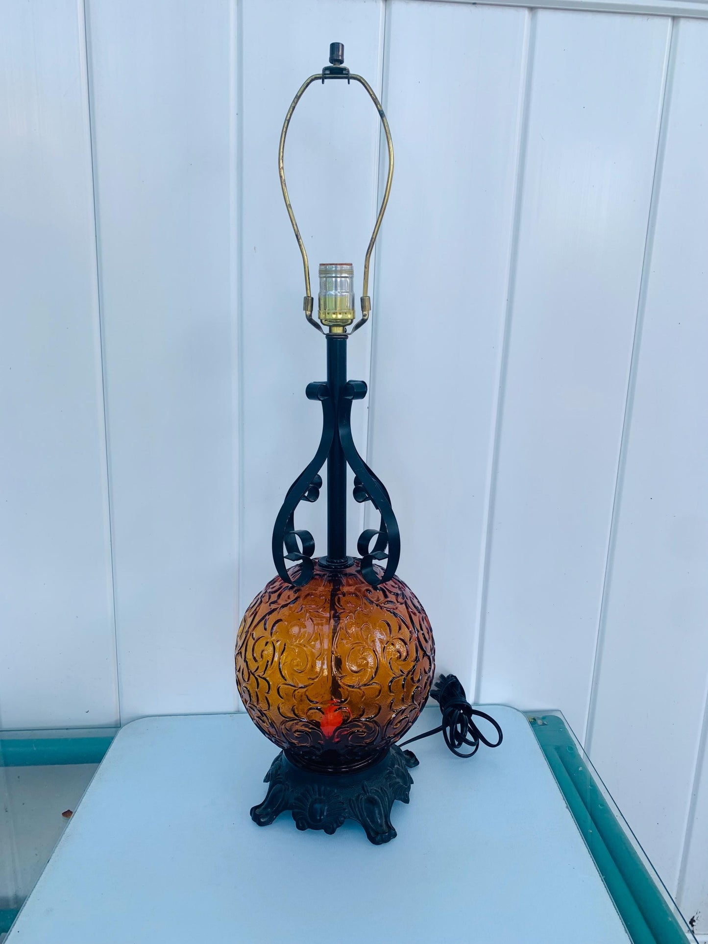 MCM Amber Glass Globe Tri-Lite Lamp with Black Metal Details No Shade