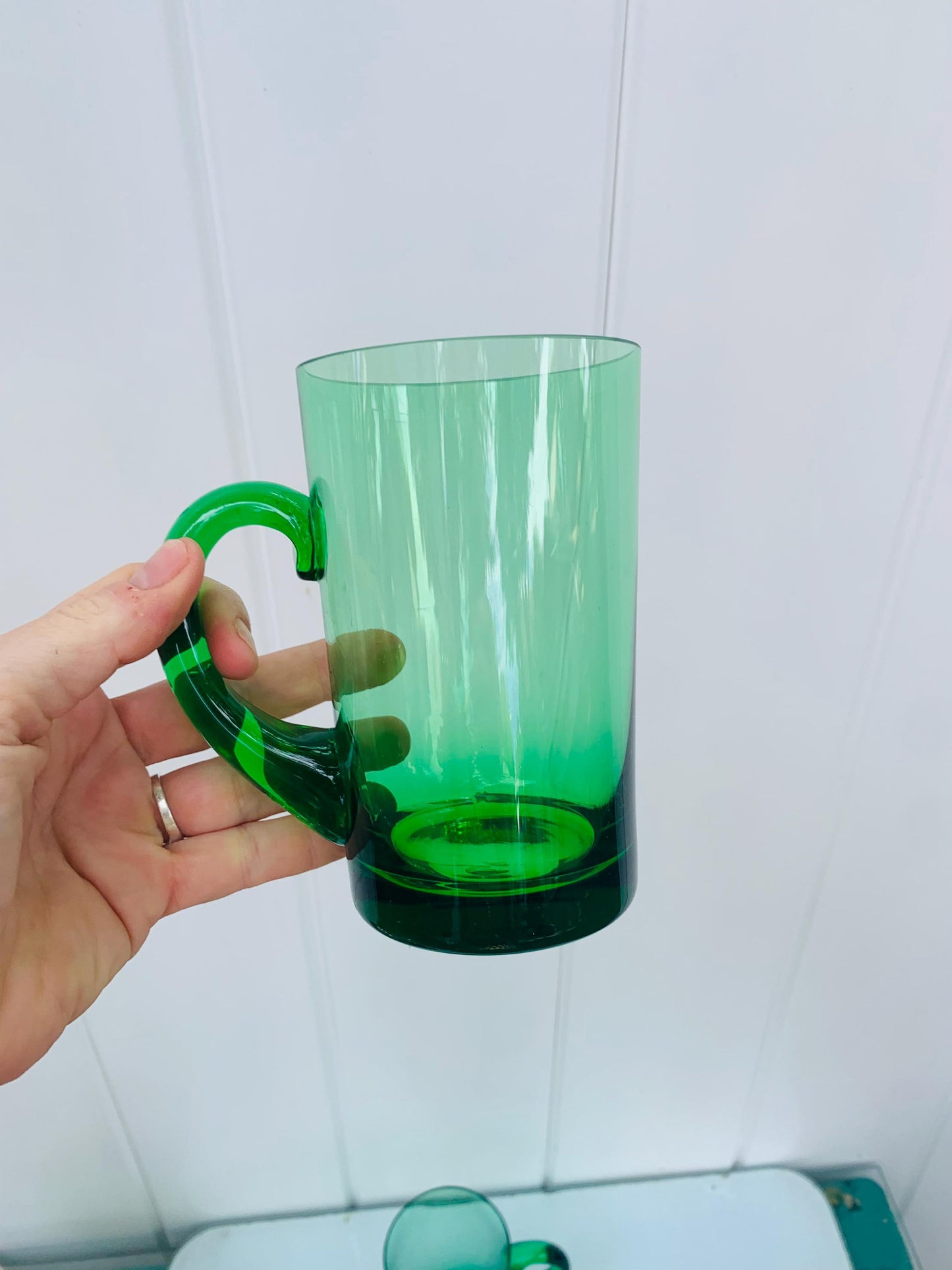 Set of 4 Vintage Emerald Green Glass Mugs with Applied Handle 16 oz