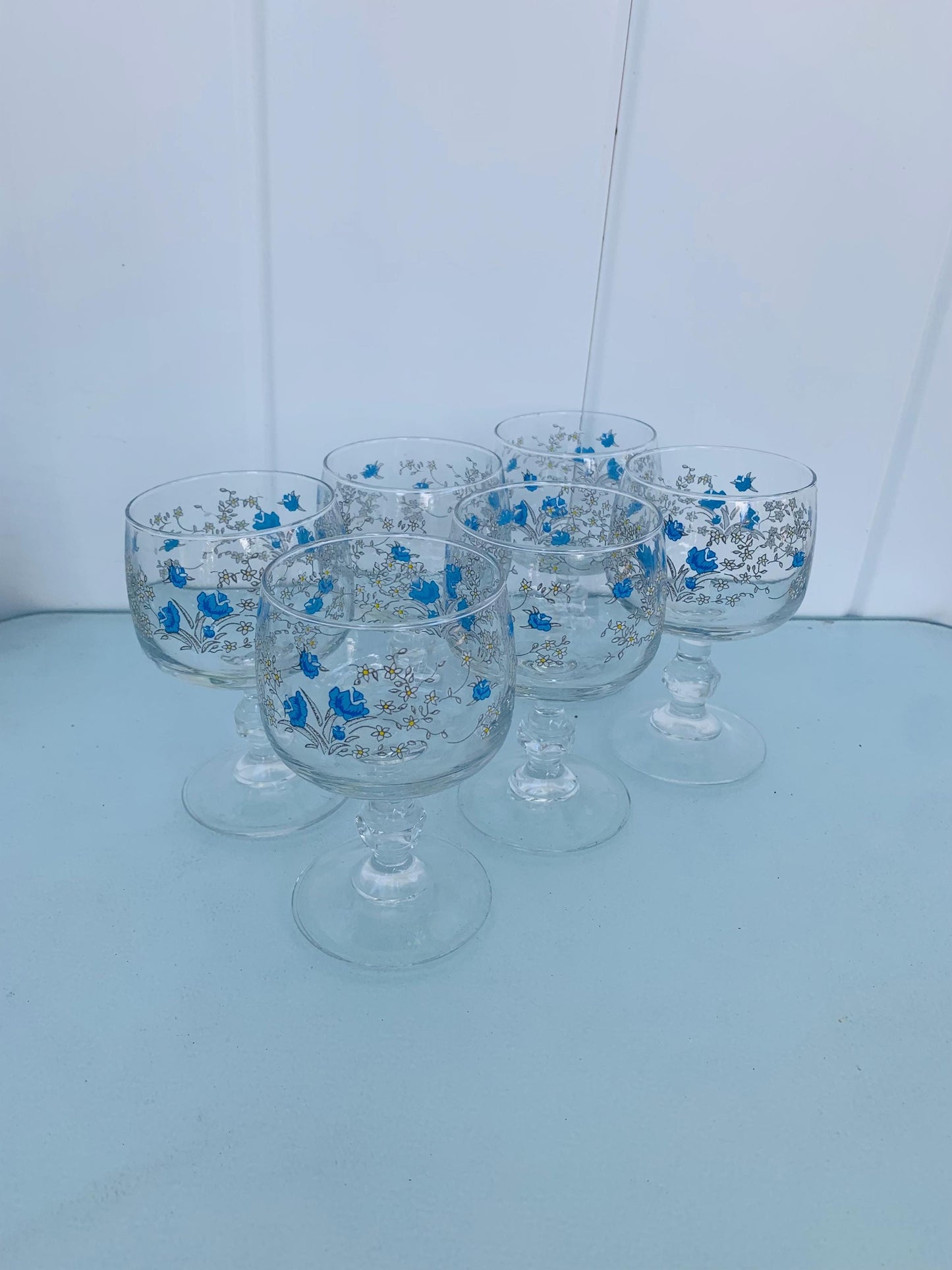 Set of 6 Retro Blue Flower Wine Glasses