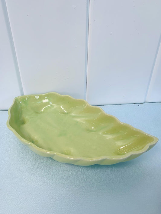 Vintage Beauceware Green Ceramic Leaf Dish 359 Made in Canada