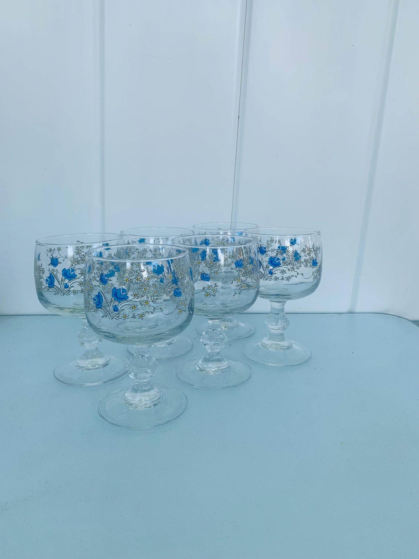 Set of 6 Retro Blue Flower Wine Glasses