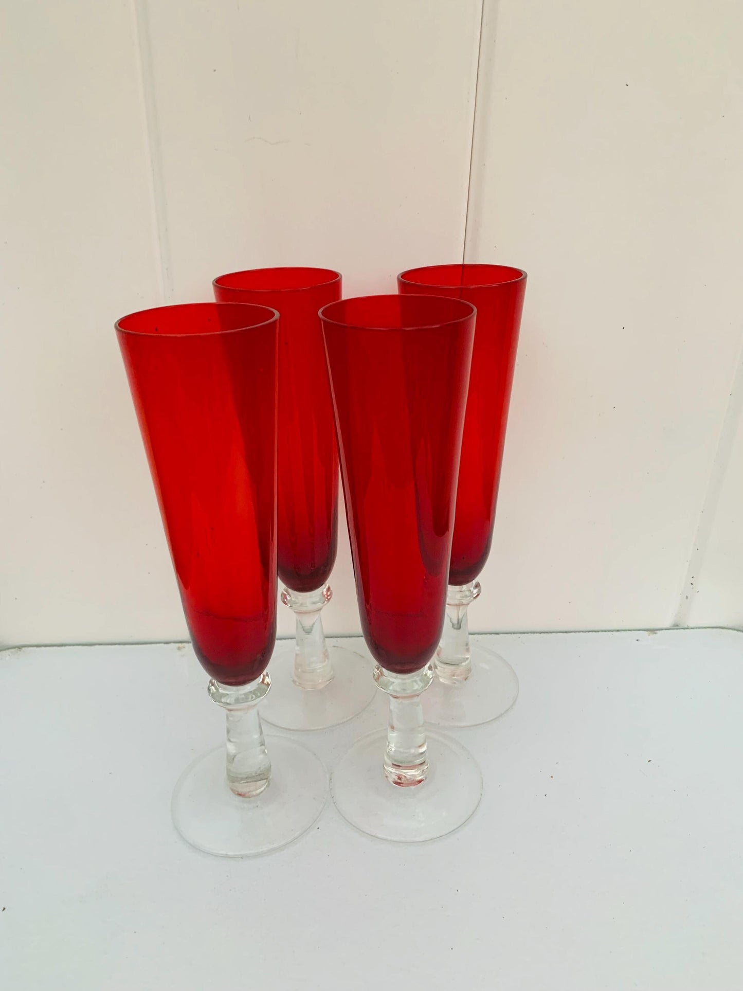 Set of 4 Tall Ruby Red Champagne Glasses