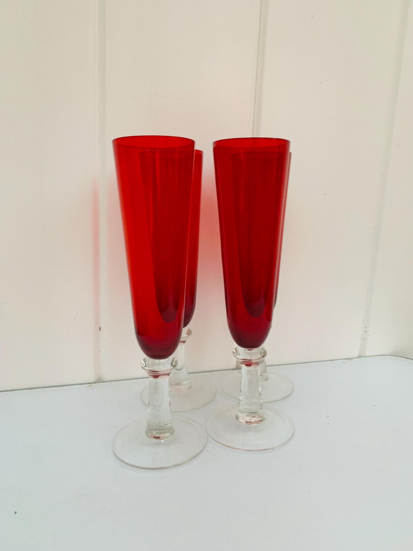 Set of 4 Tall Ruby Red Champagne Glasses