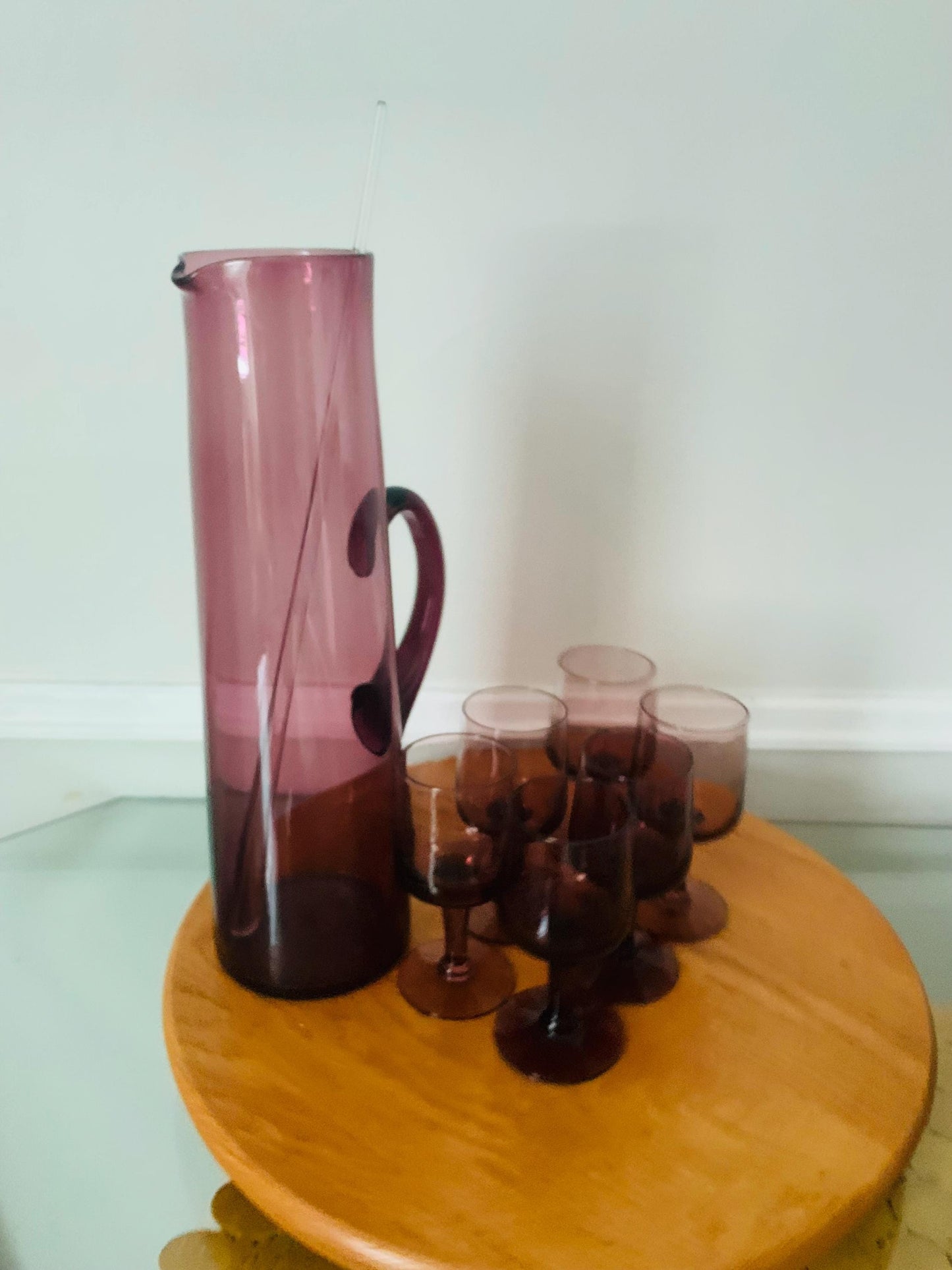 MCM Deep Purple Tall Glass Jug with 6 Matching Short Wine Glasses with Stir Stick