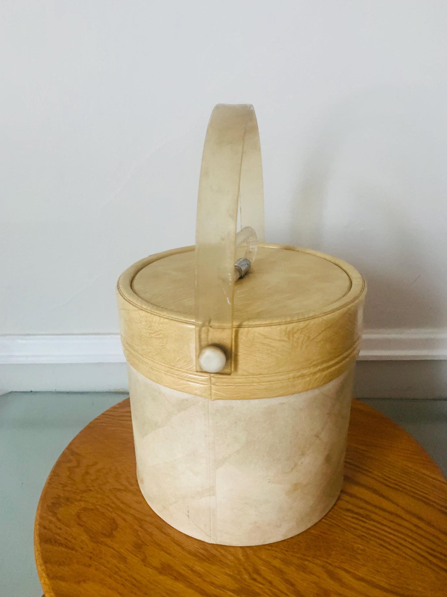 MCM Kraftware Cream Vinyl Ice Bucket with Lucite Handle Made in USA