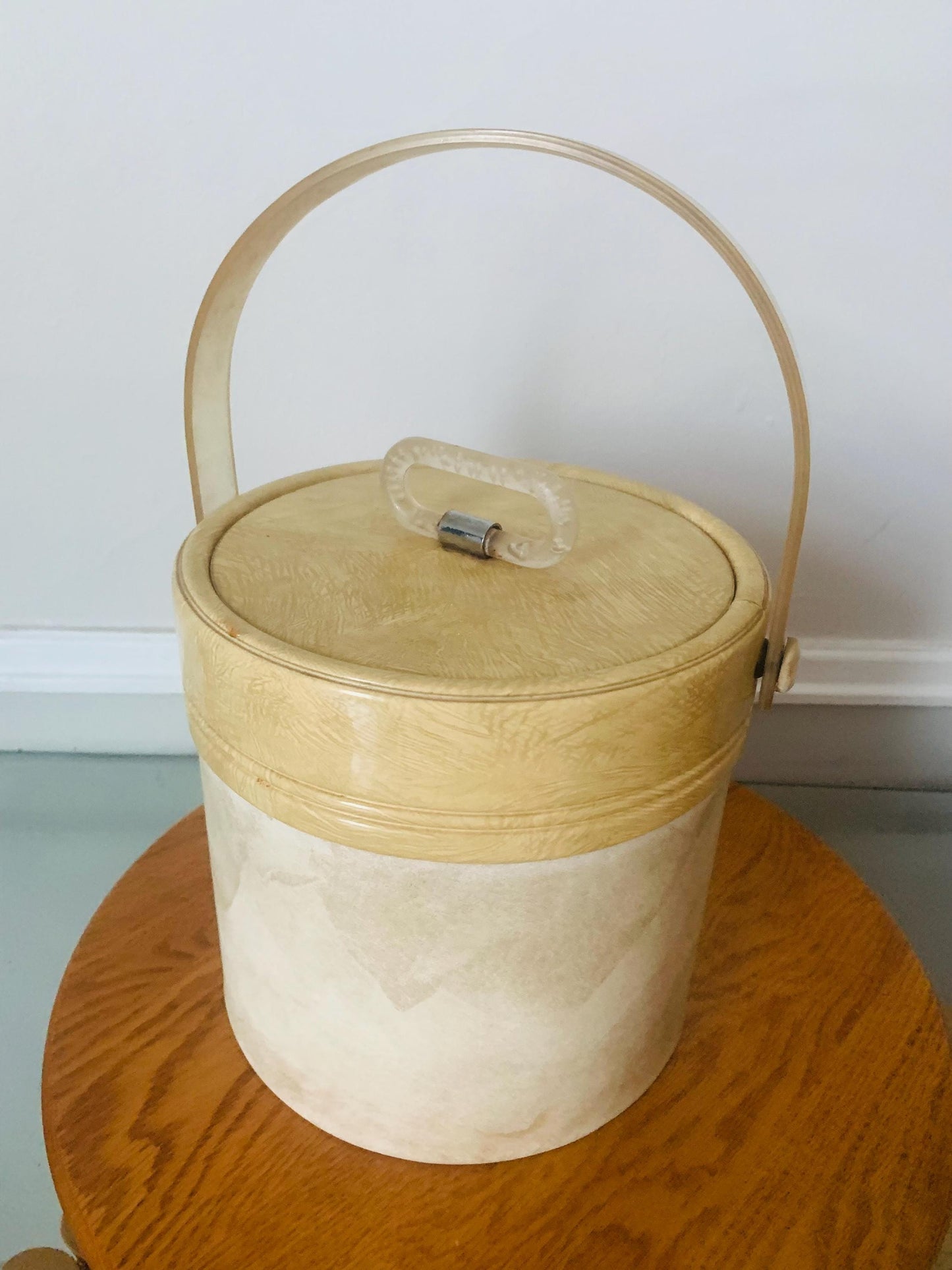 MCM Kraftware Cream Vinyl Ice Bucket with Lucite Handle Made in USA