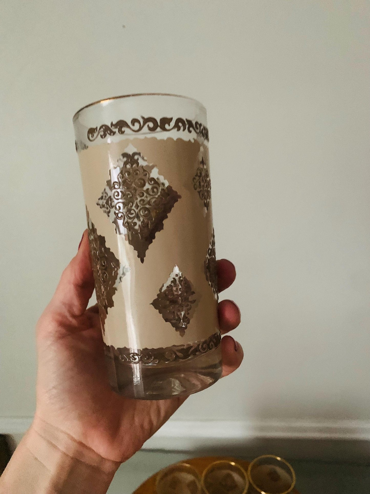 Vintage Set of 6 Cream and Gold Embossed Glass Tumblers