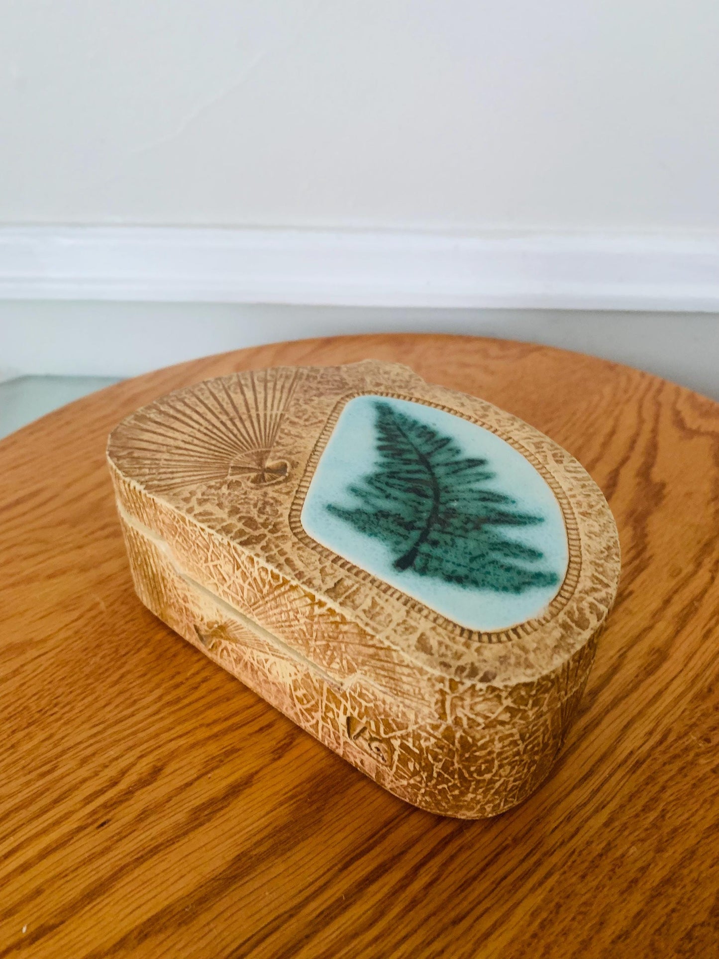 Handmade Neutral Lidded Pottery Dish with Ceramic Fern