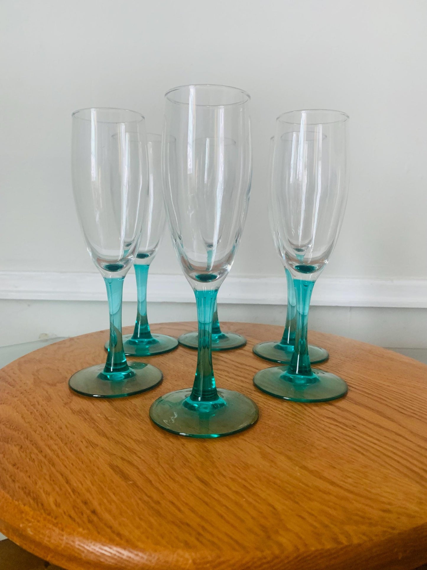 Retro Set of 6 Teal Stem Champagne Glasses