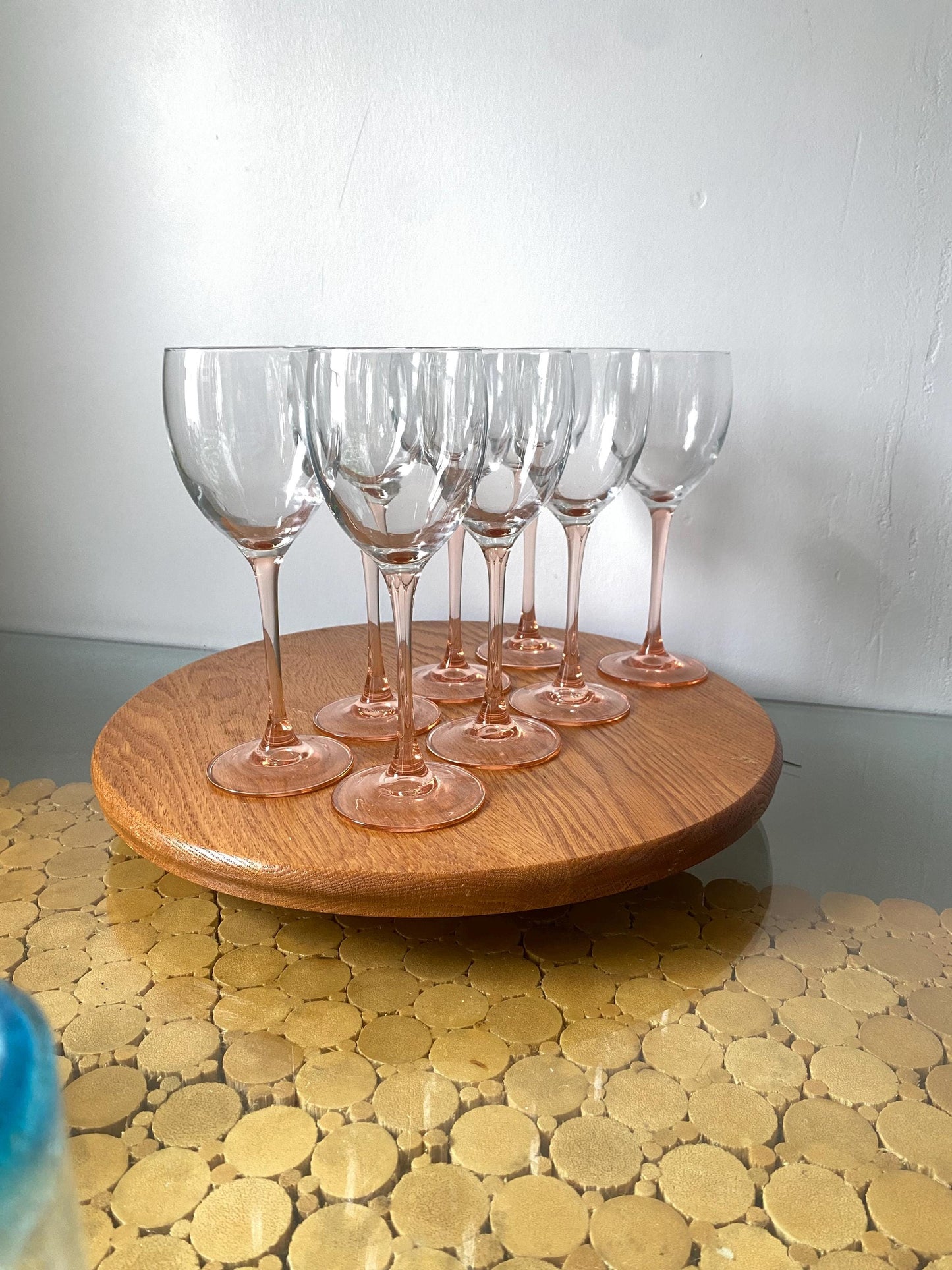 Retro Set of 8 Pink Stem Red Wine Glasses