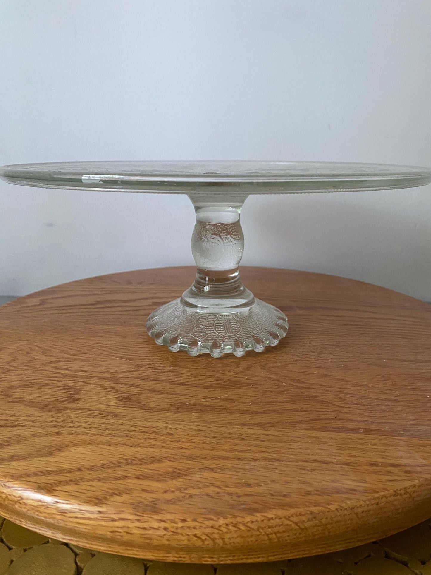 Vintage Jennette Clear Glass Harp Pattern Cake Plate