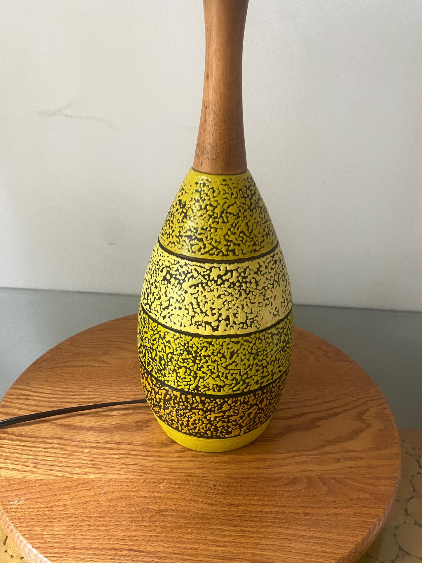 MCM Freshly Painted Yellow Chalkware Table Lamp with Wood Neck No Shade