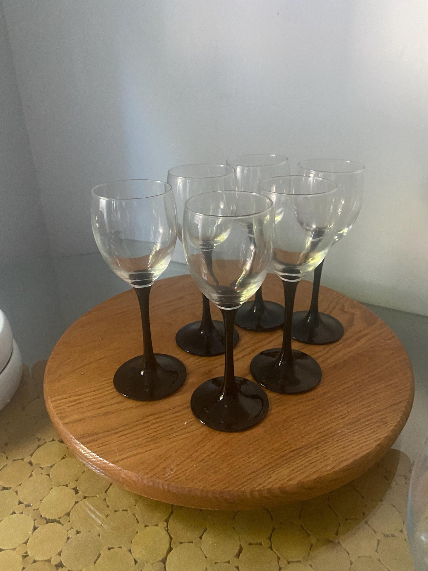 Set of 6 Retro Luminarc Black Stem White Wine Glasses Made in France 6 oz