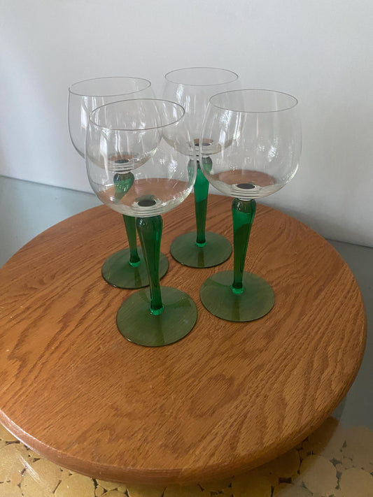 Set of 4 Vintage Emerald Green Stem Wine Glasses
