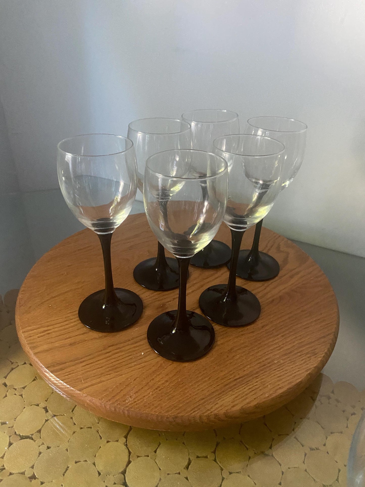 Set of 6 Retro Luminarc Black Stem White Wine Glasses Made in France 6 oz