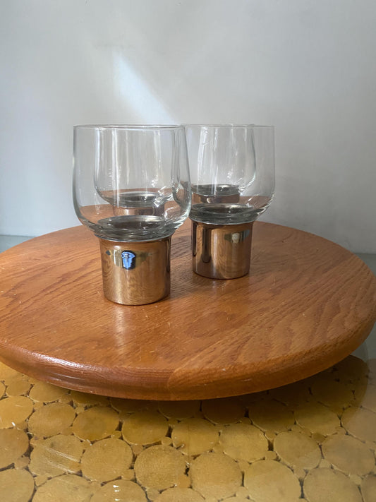 Set of 4 MCM Glass Tumblers with Silver Tone Metal Base