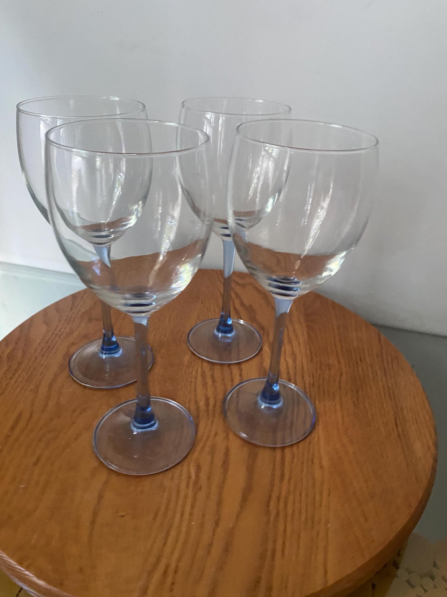 Set of 4 Retro Red Wine Light Blue Stem Luminarc Wine Glasses Made in France