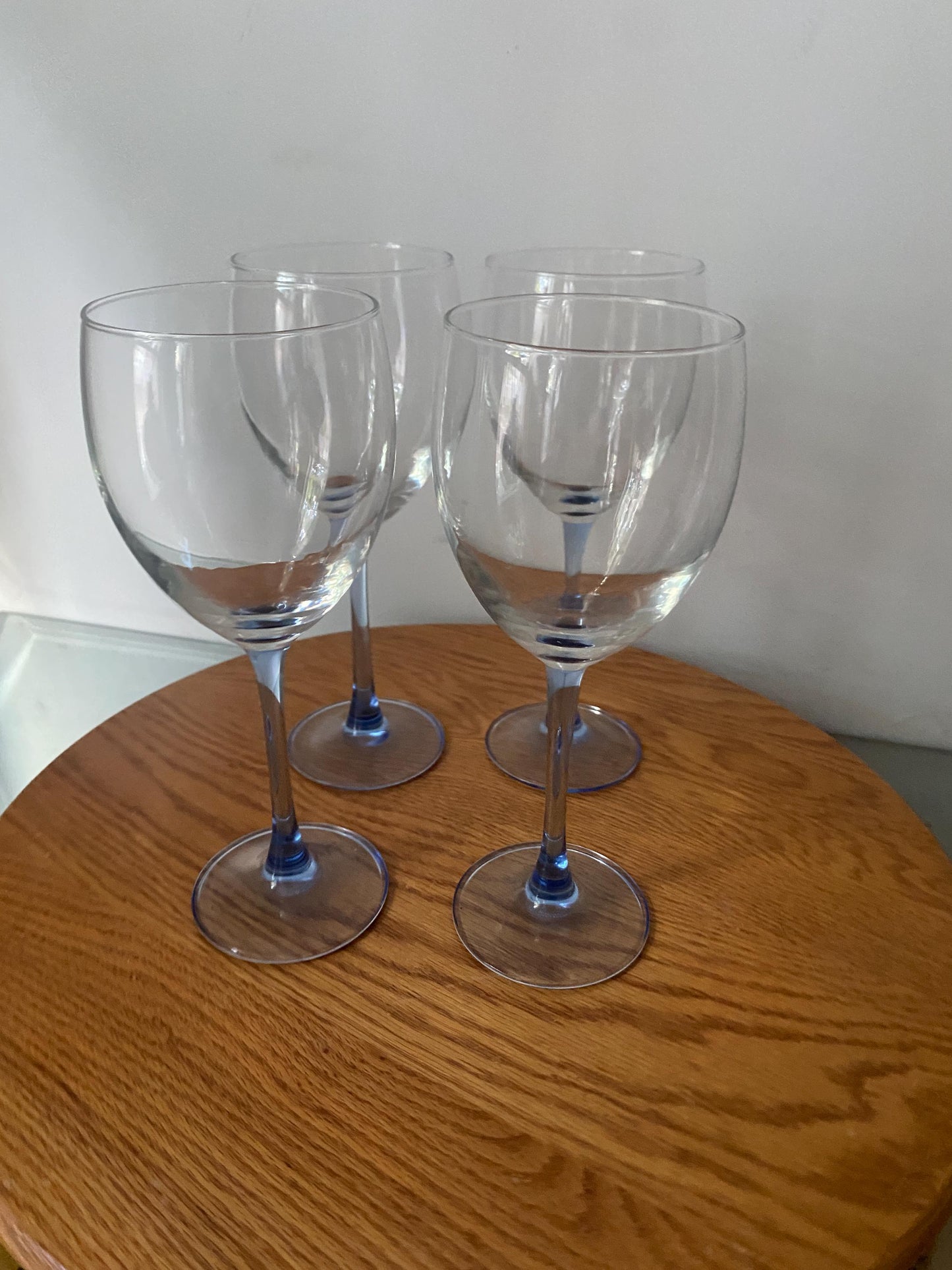 Set of 4 Retro Red Wine Light Blue Stem Luminarc Wine Glasses Made in France