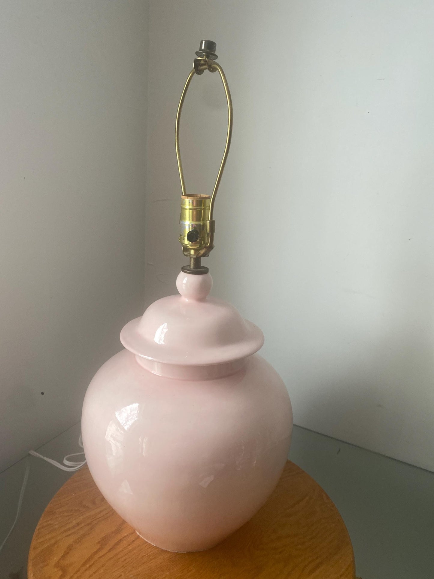 Retro Medium Soft Pink Ceramic Ginger Jar Table Lamp No Shade