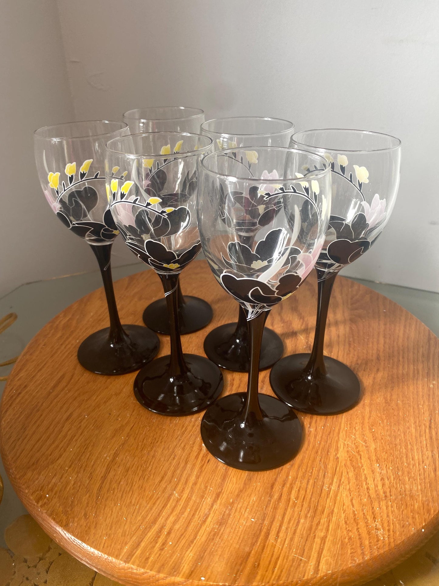 Set of 6 Retro 1980s Floral Luminarc Wine Glasses w/ Black Stems & Black, Yellow, Pink Flowers