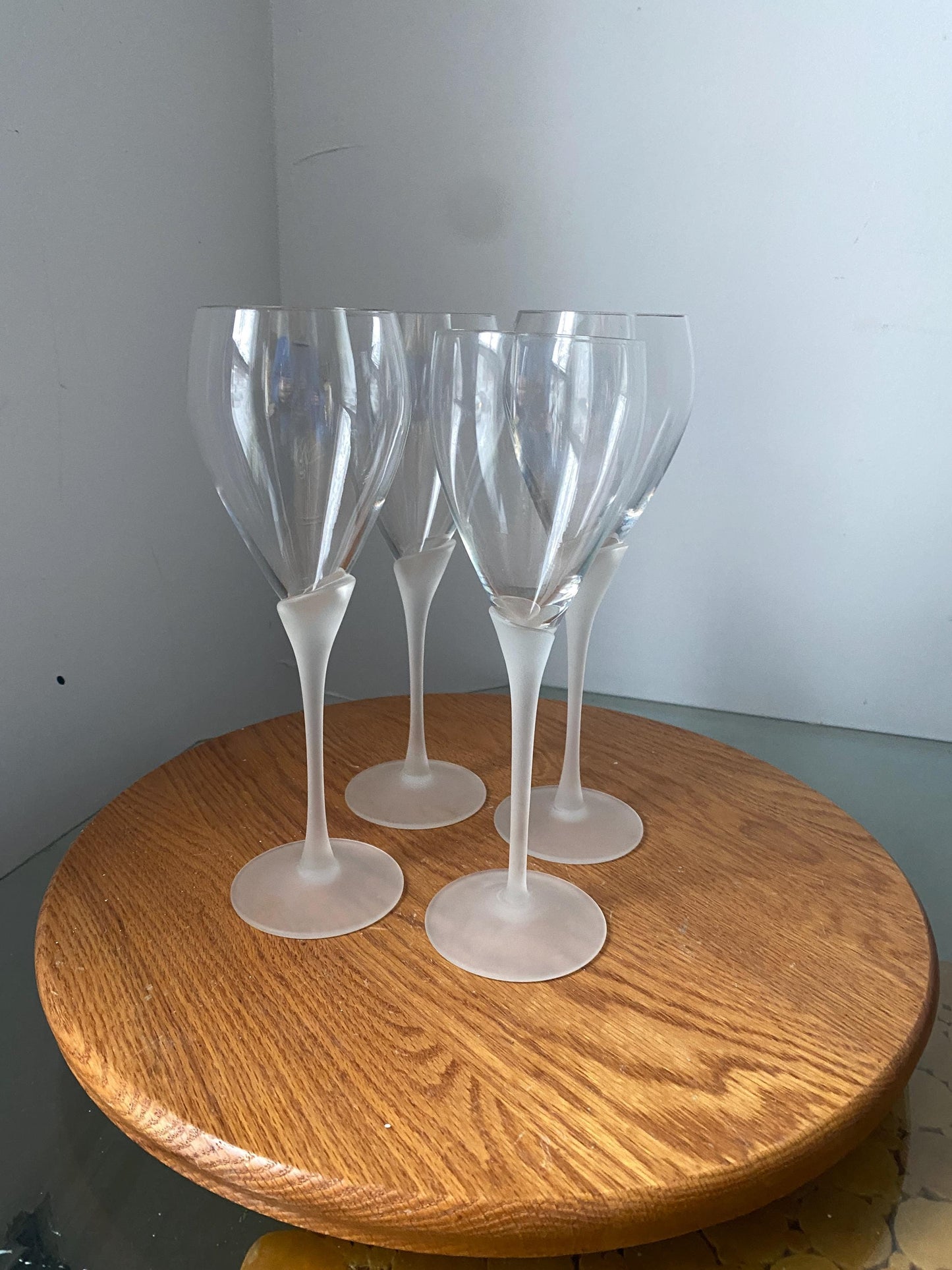 Vintage Set of 4 Frosted Stem Wine Glasses