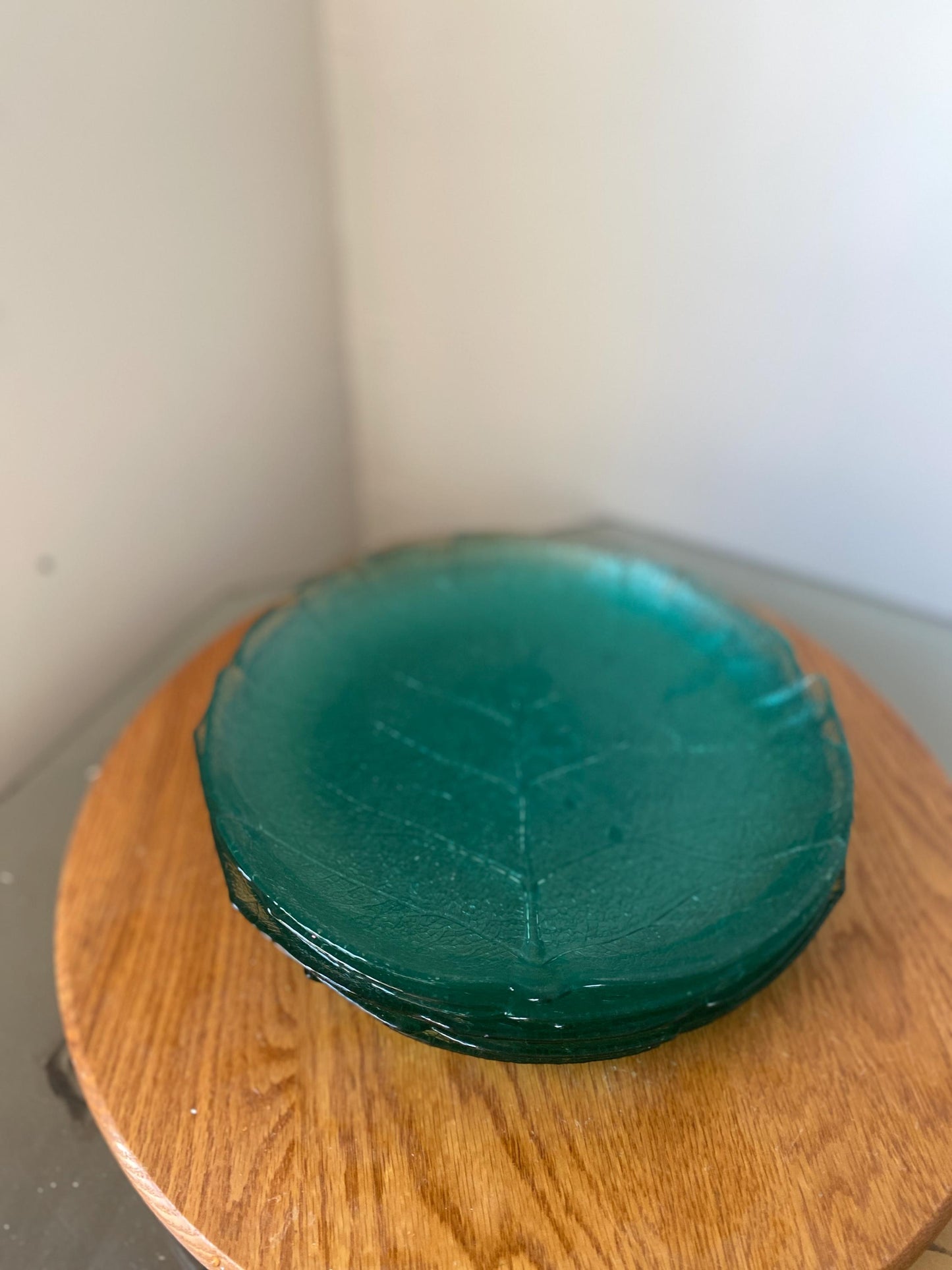 Set of 6 Arocoroc Teal Aspen Leaf Dinner Plates Made in France