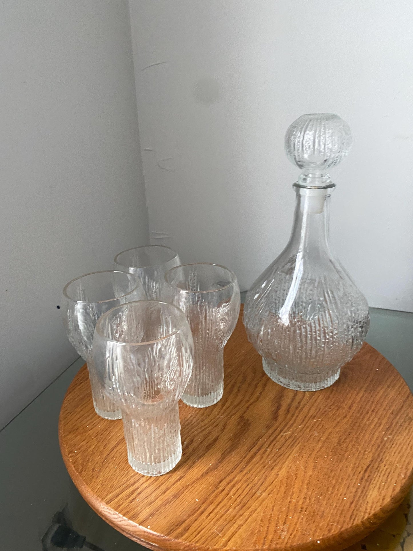 MCM Oberglas Decanter Austria Textured Glass Decanter with 4 Matching Glasses
