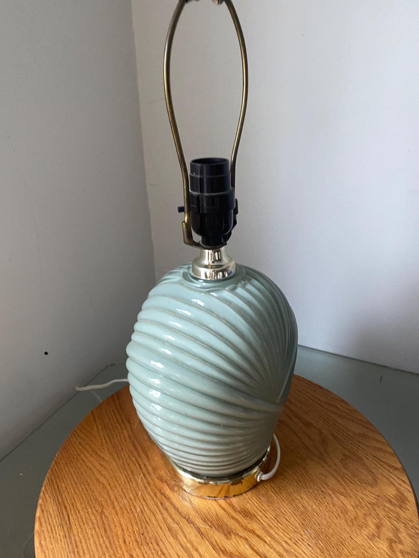 Small Retro 1980s Moss Green Art Deco Inspired Shell Table Lamp No Shade