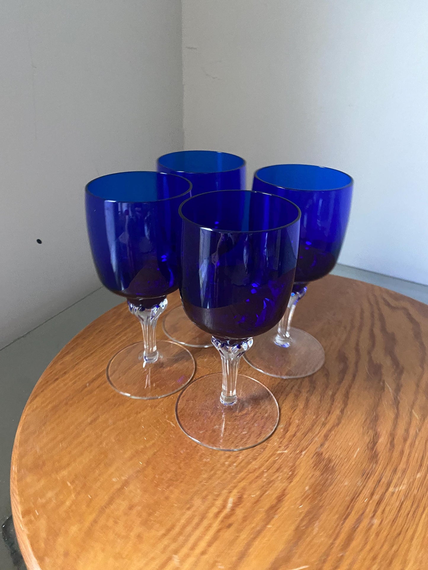 Set of 4 Vintage Cobalt Blue Bowl Wine Glasses with Pulled Clear Stem