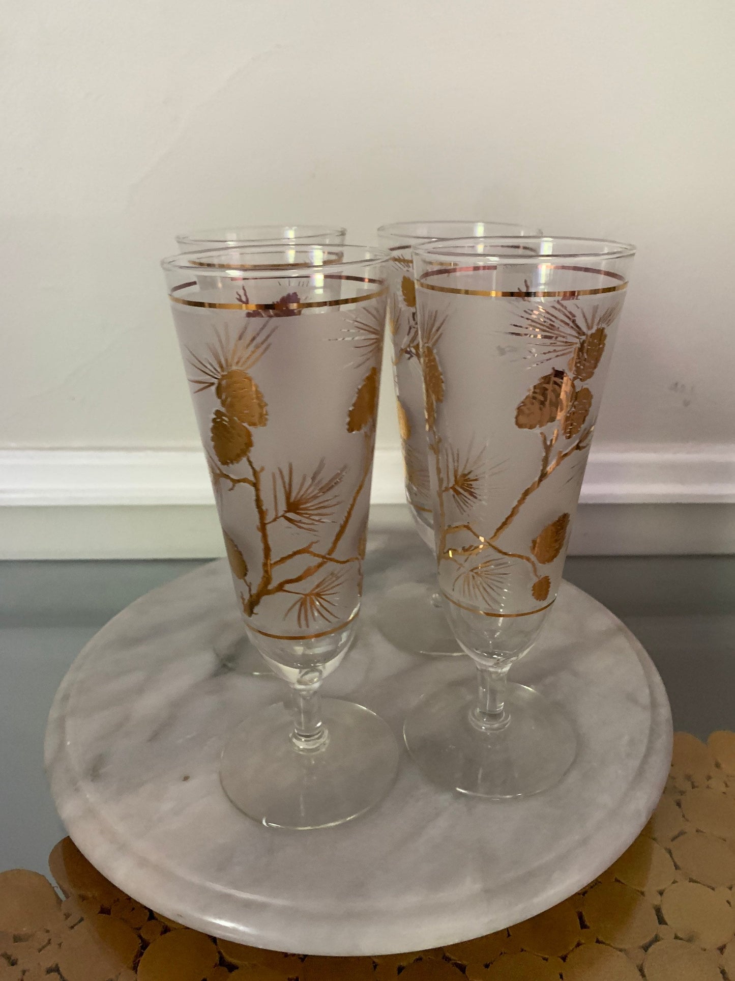 Set of 4 MCM Golden Pinecone Pilsner Glasses